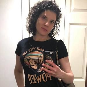 Meet your Posher, Amy